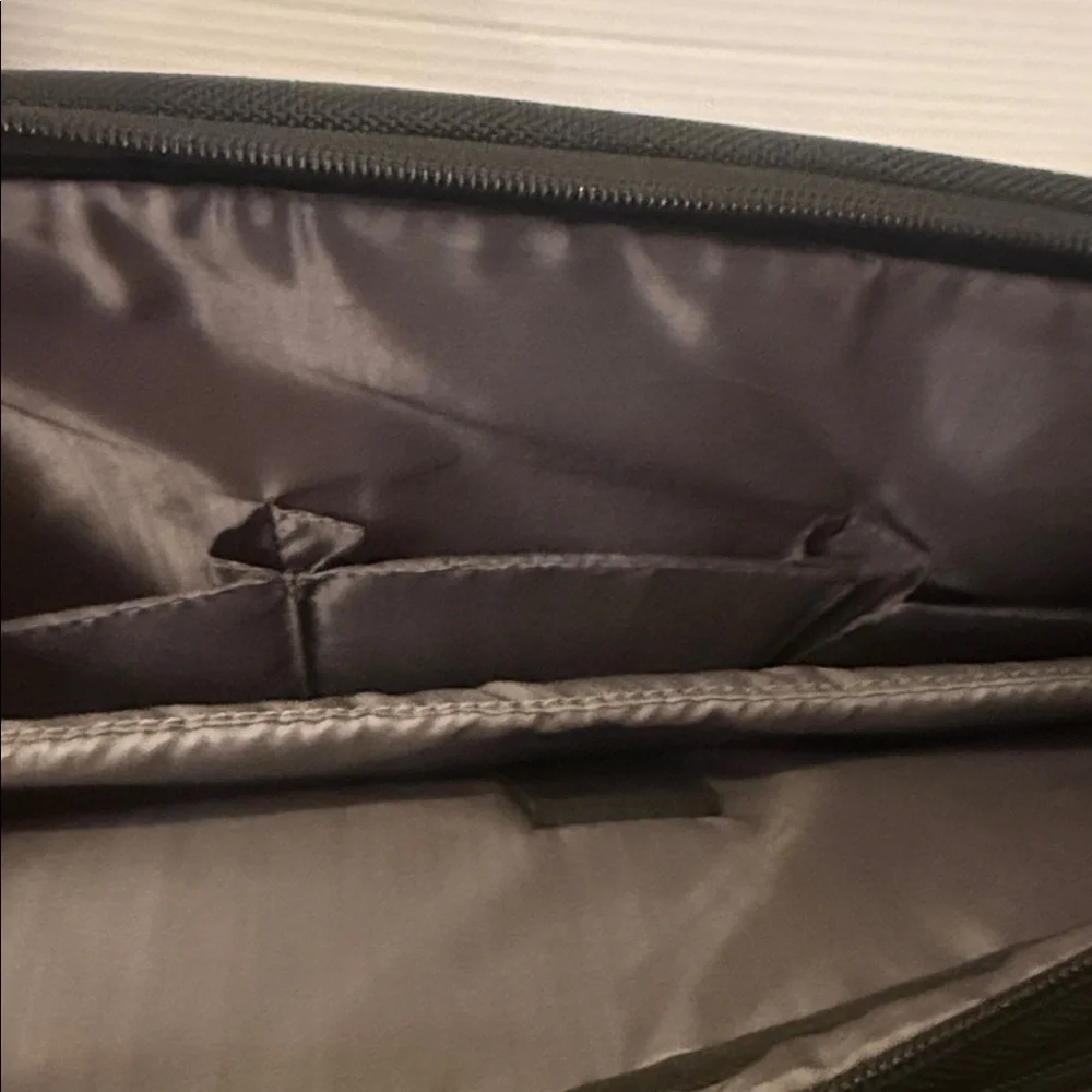 Samsonite Black nylon classic two gusset toploader carryon laptop bag briefcase